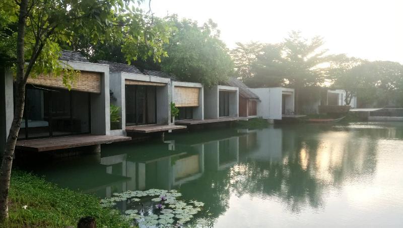 Into The Forest Resort Bangkok Zewnętrze zdjęcie